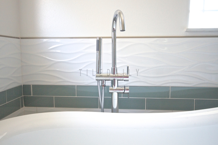 Featured Install: Bathroom, Corona, CA Tile Code: P0079WE, GM0087LGY & PM0019WE